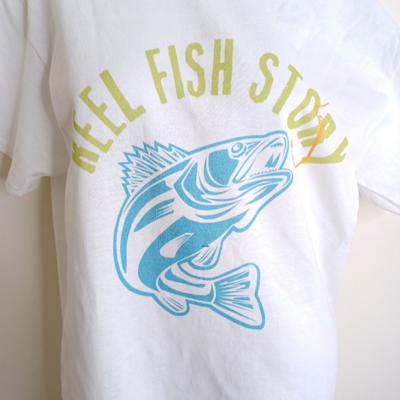 Unisex Heavy Cotton Tee. "Reel Fish Story." Size Medium - Picture 7 of 9